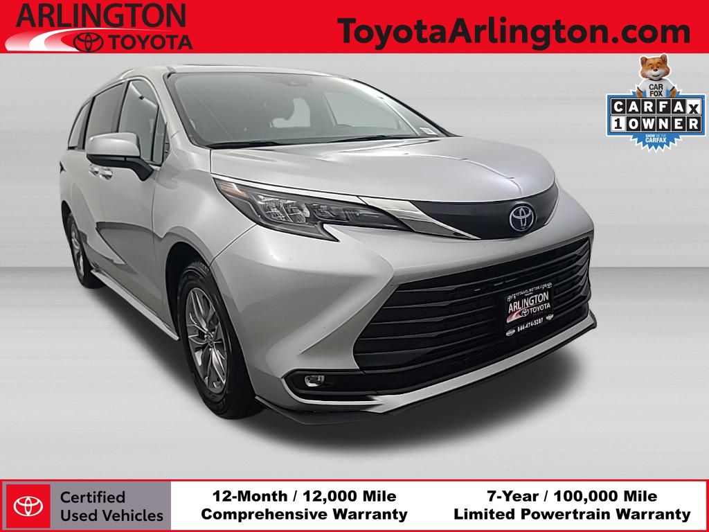 2025 Toyota Sienna XLE 7-Passenger FWD