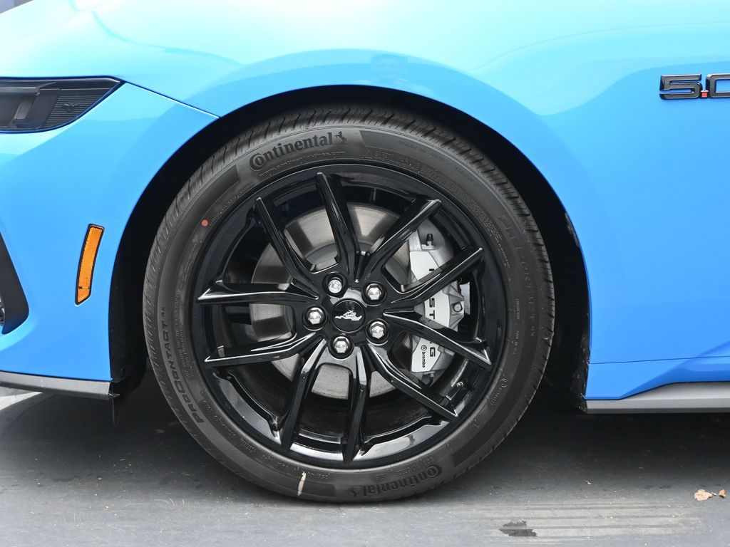 2025 Ford Mustang GT Premium Fastback