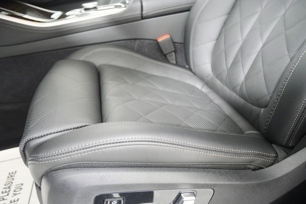 Thumbnail: 2026 BMW X5 - 9