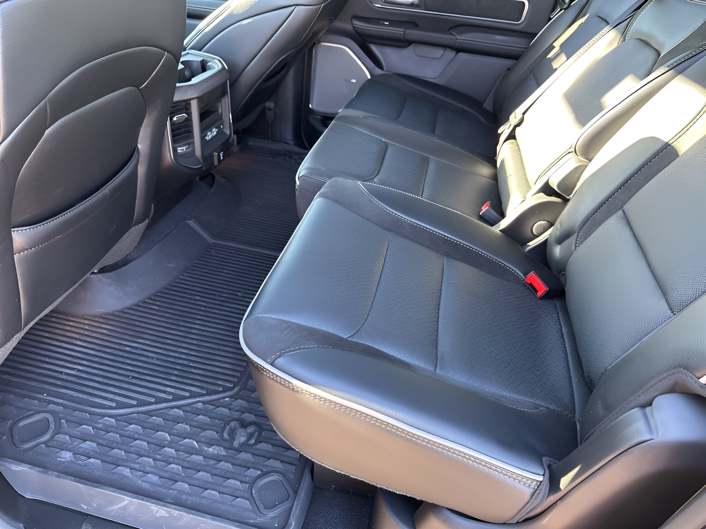 New 2026 Blue Ram Laramie image 19