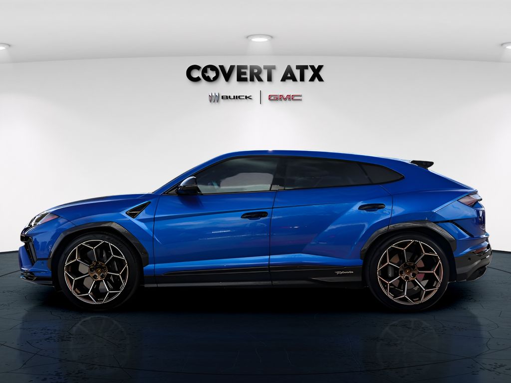 Used 2024 Blue Lamborghini Performante image 5