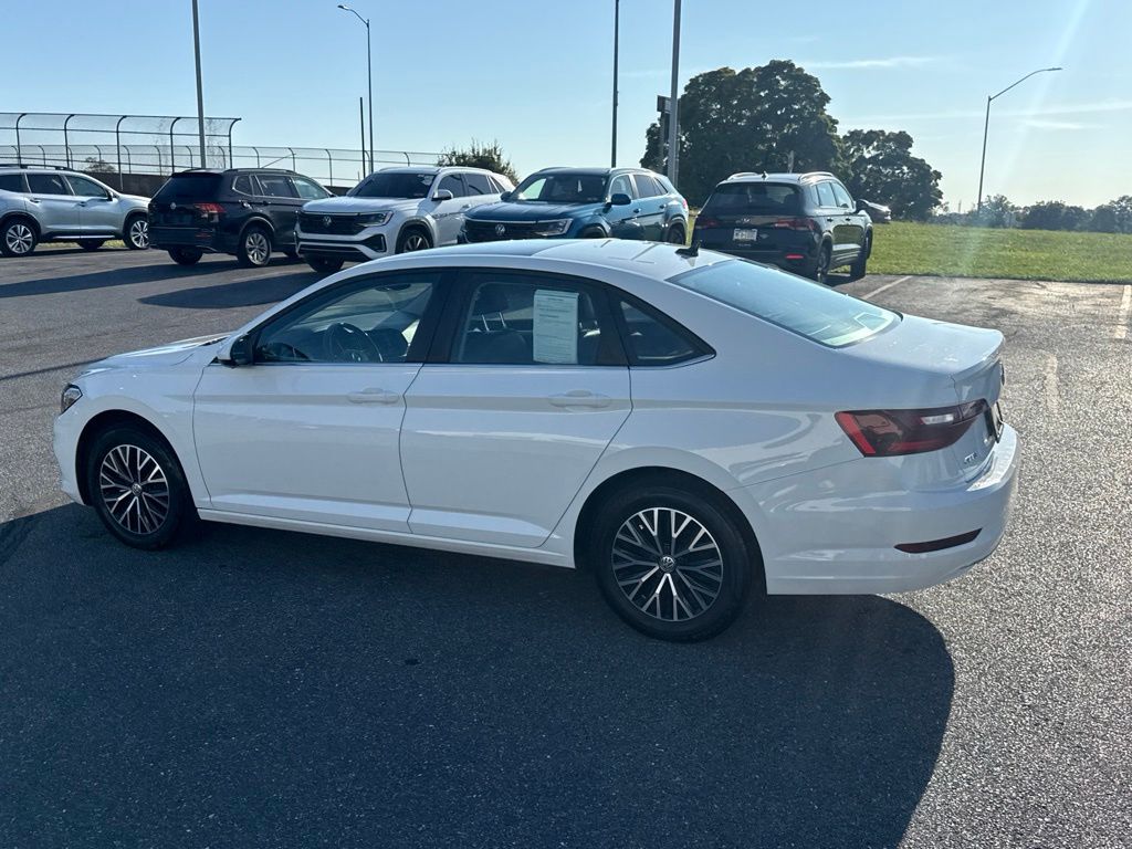 2021 Volkswagen Jetta 1.4T SE White at Bob Ruth Ford