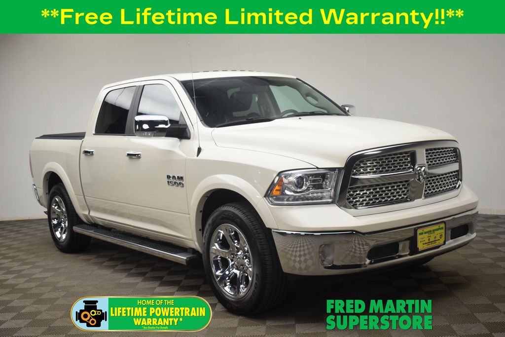 2017 RAM 1500 Laramie Crew Cab 4WD