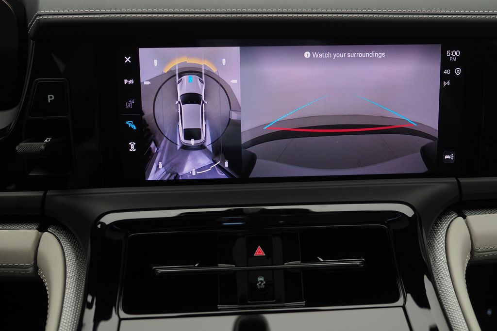 Thumbnail: 2026 Porsche Panamera - 22