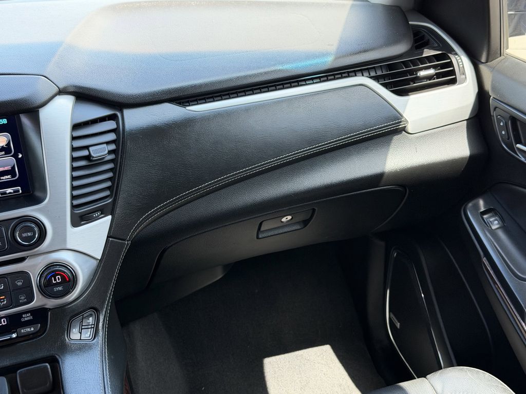 used 2019 GMC Yukon XL car, priced at $17,993