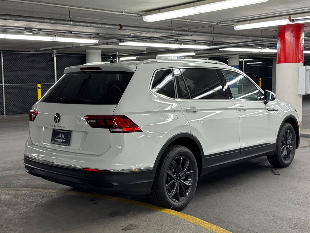 2024 Volkswagen Tiguan 2.0T SE 6