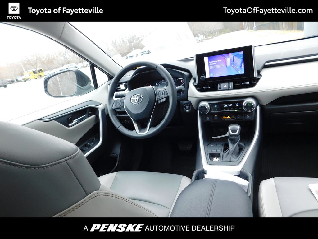 Thumbnail: 2023 Toyota RAV4 - 3