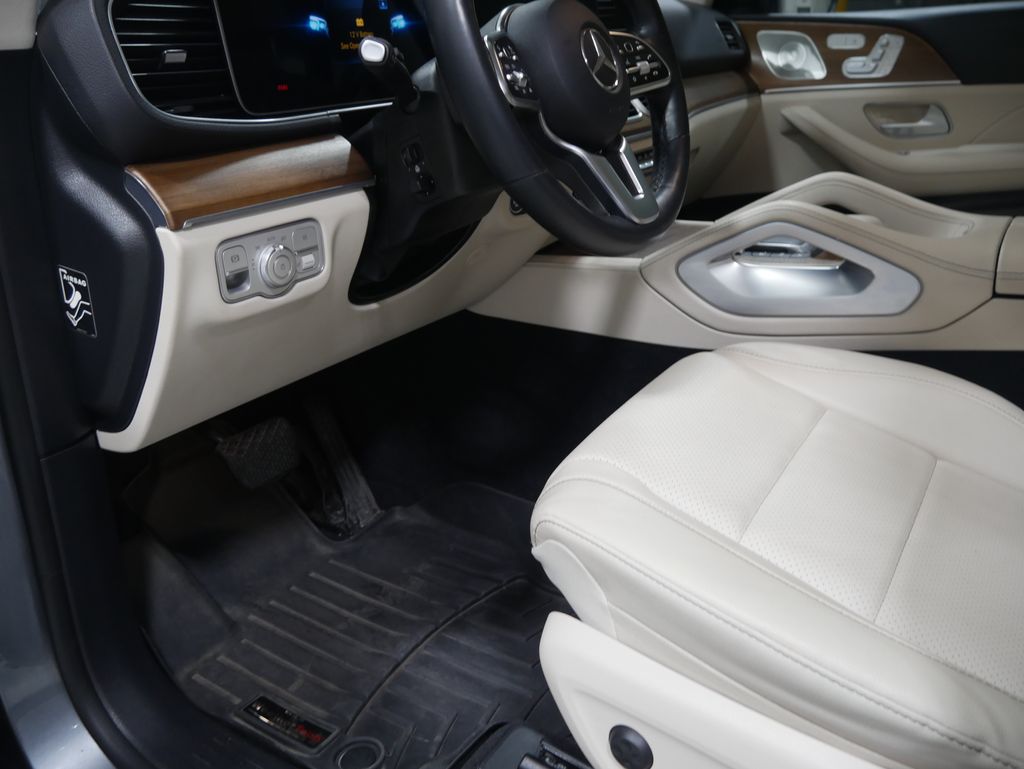 Thumbnail: 2023 Mercedes-Benz GLE - 18