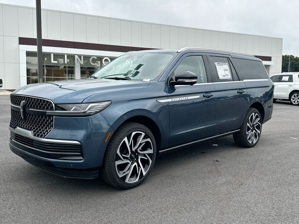 2027 Lincoln Navigator L