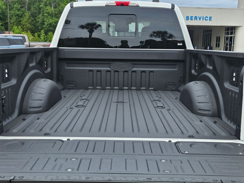 2026 Ford F-350SD Lariat White at Walterboro Ford