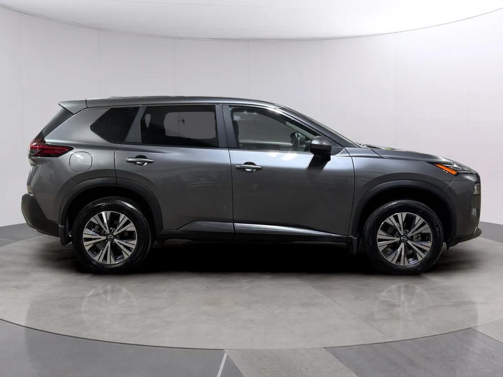 Certified Used 2023 Gun Metallic Nissan SV image 2