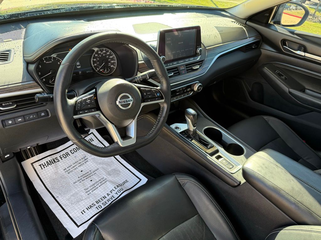 Thumbnail: 2019 Nissan Altima - 11