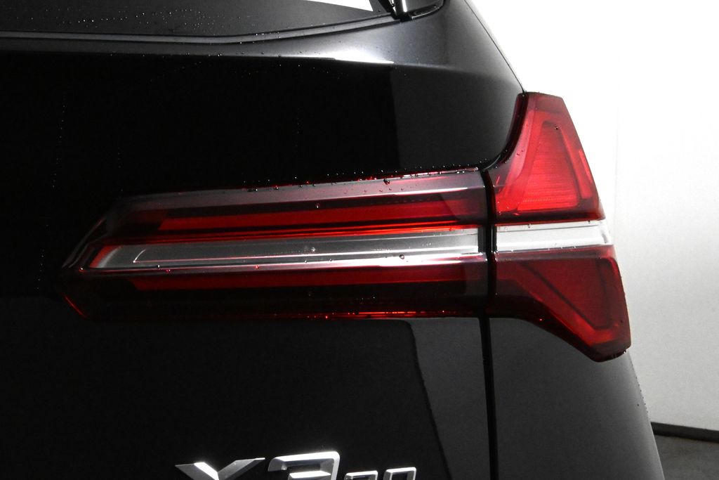 Thumbnail: 2026 BMW X3 - 13