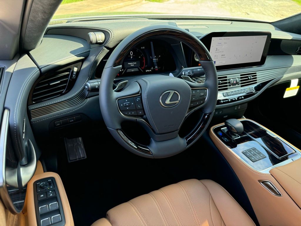 2024 Lexus LS 500 Base 3