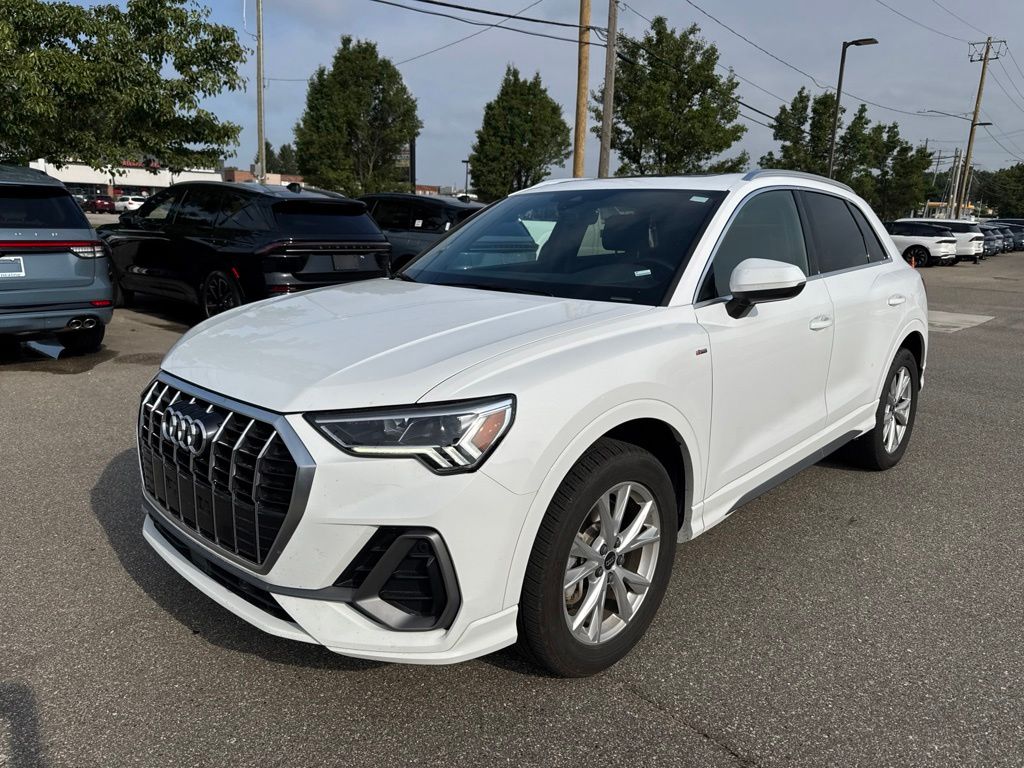 Arkona White 2024 Audi Q3 SUV / Crossover All-Wheel Drive 8-Speed Automatic