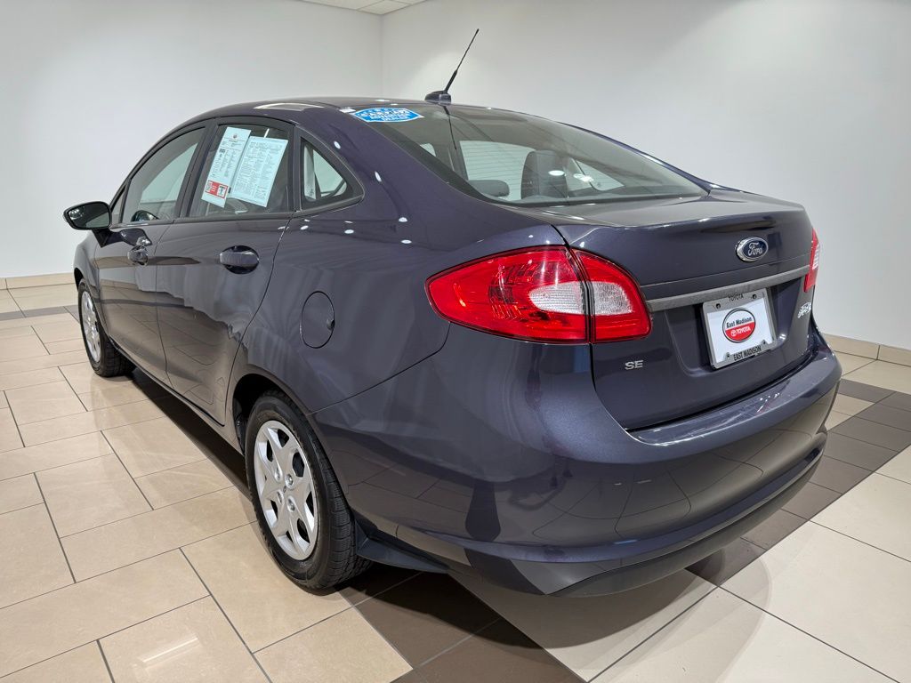 Thumbnail: 2013 Ford Fiesta - 3