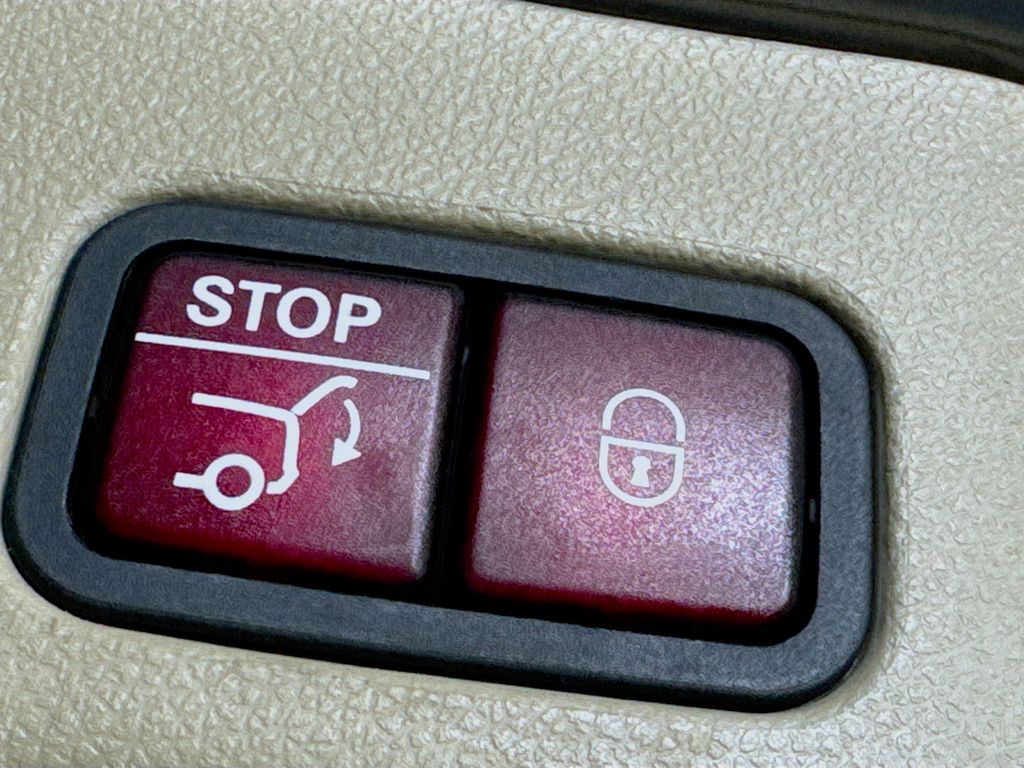 Used Car 2014 Mercedes-benz M-class  Ml 350 For Sale Under $12,000 In Austin, Texas