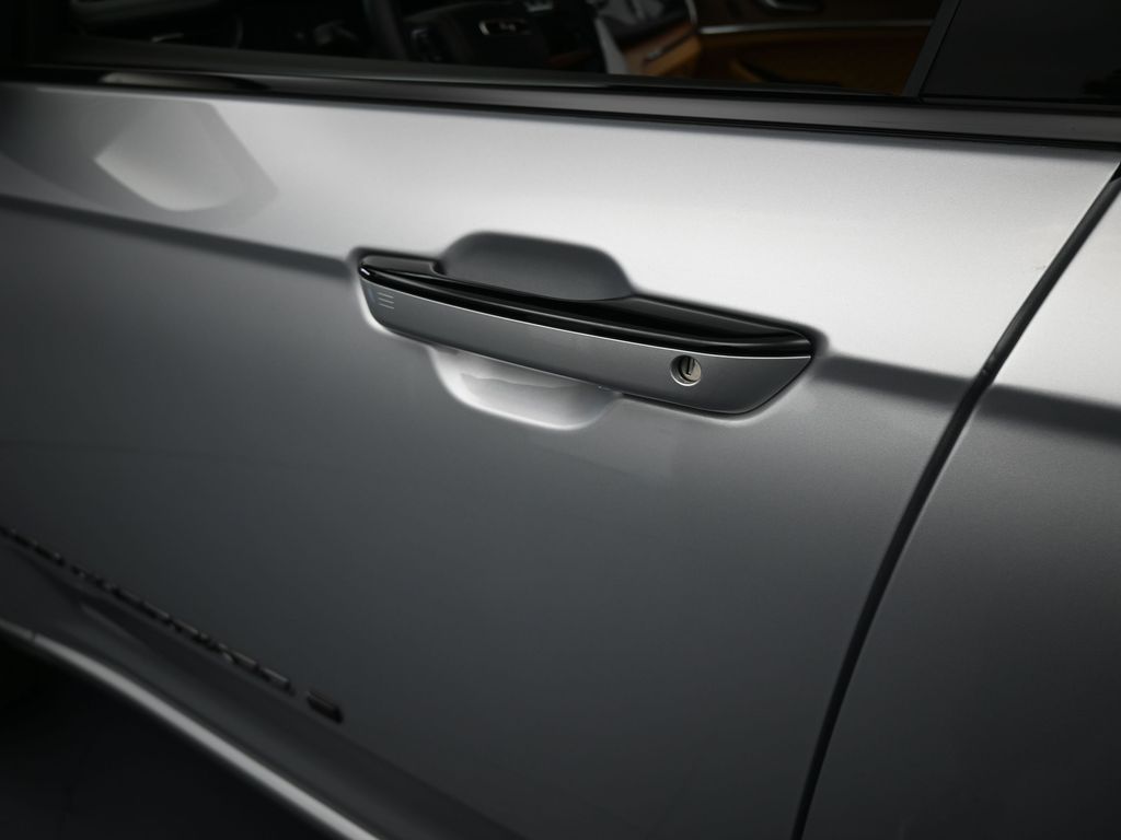 New 2025 Silver Zynith Jeep Summit image 27