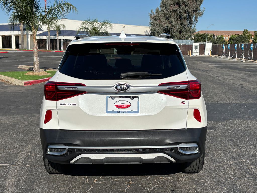 Thumbnail: 2021 Kia Seltos - 6
