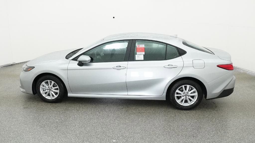 Thumbnail: 2026 Toyota Camry - 32