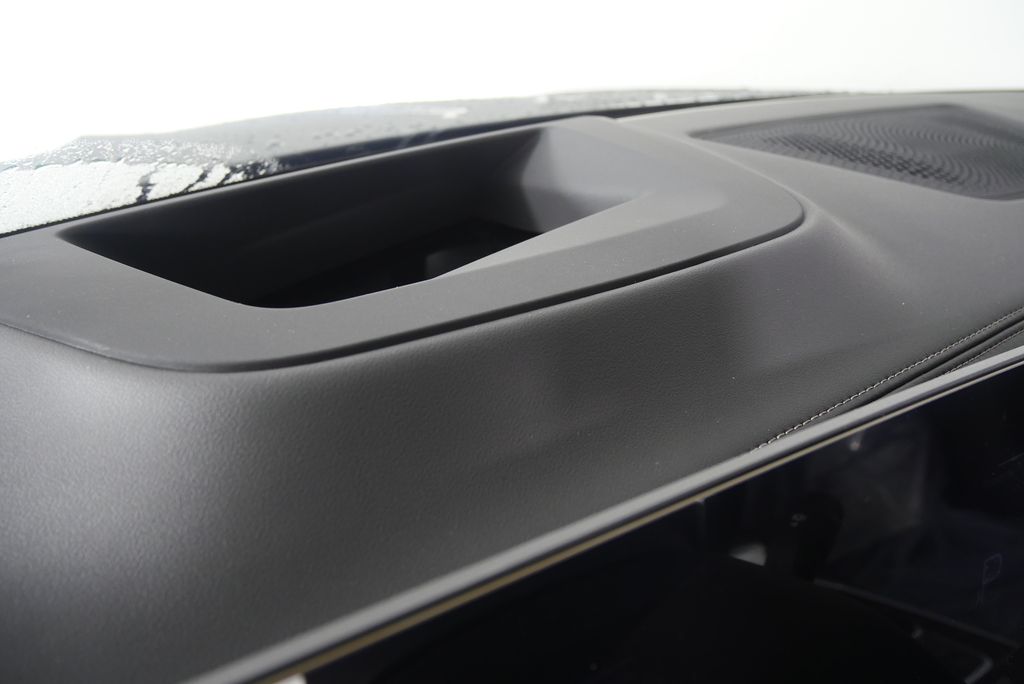 Thumbnail: 2026 BMW X5 - 19
