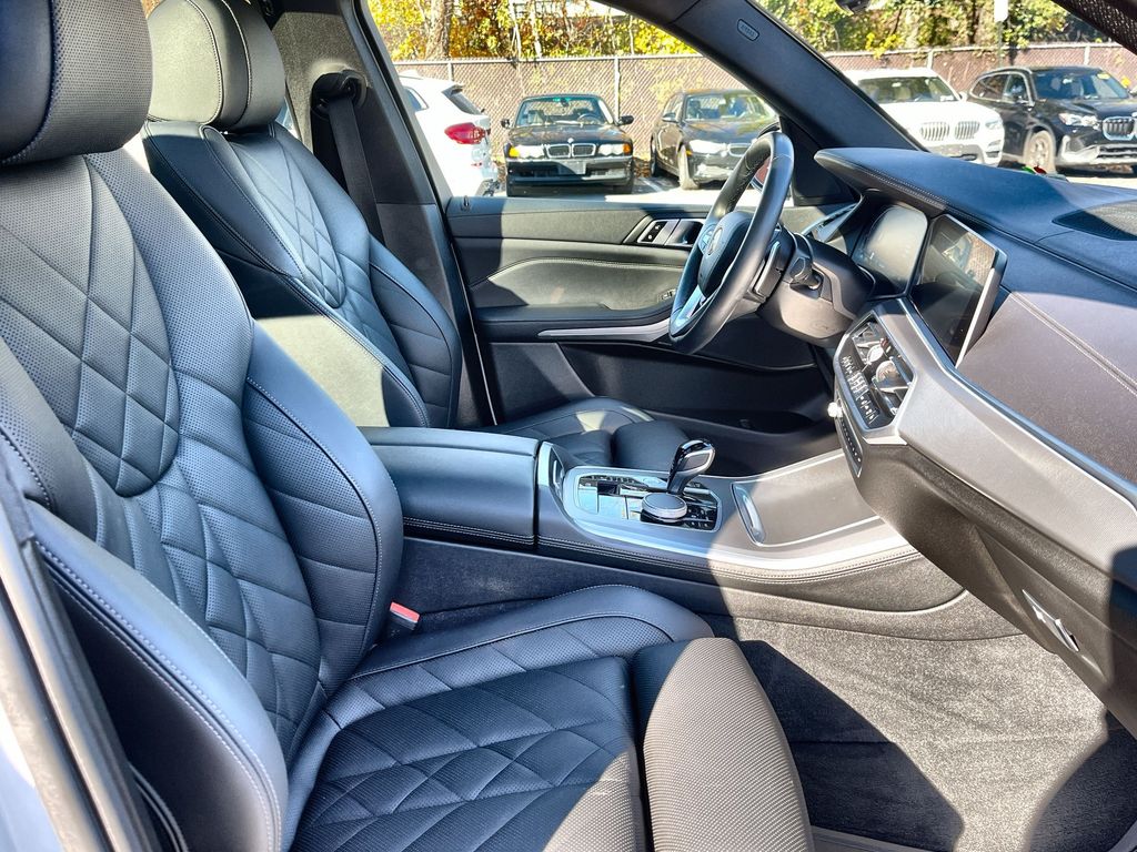 Thumbnail: 2023 BMW X5 - 26