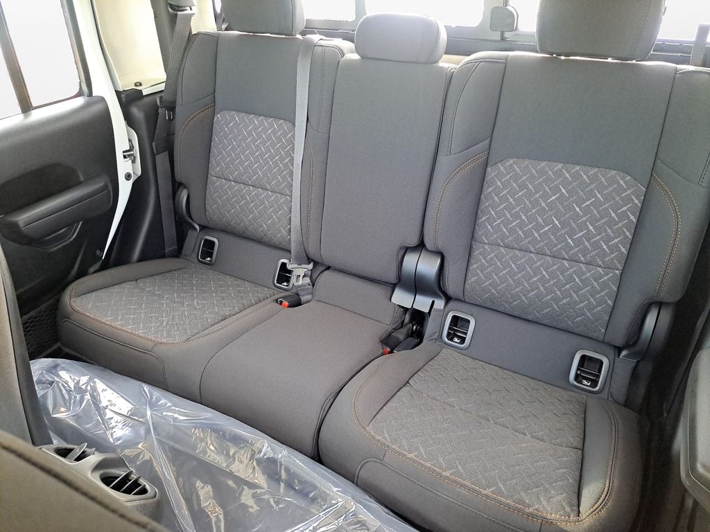 New Car 2025 Jeep Gladiator  Mojave For Sale Under $50,000 In Austin, Texas