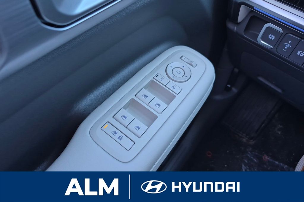 New 2026 Green Hyundai Limited image 33