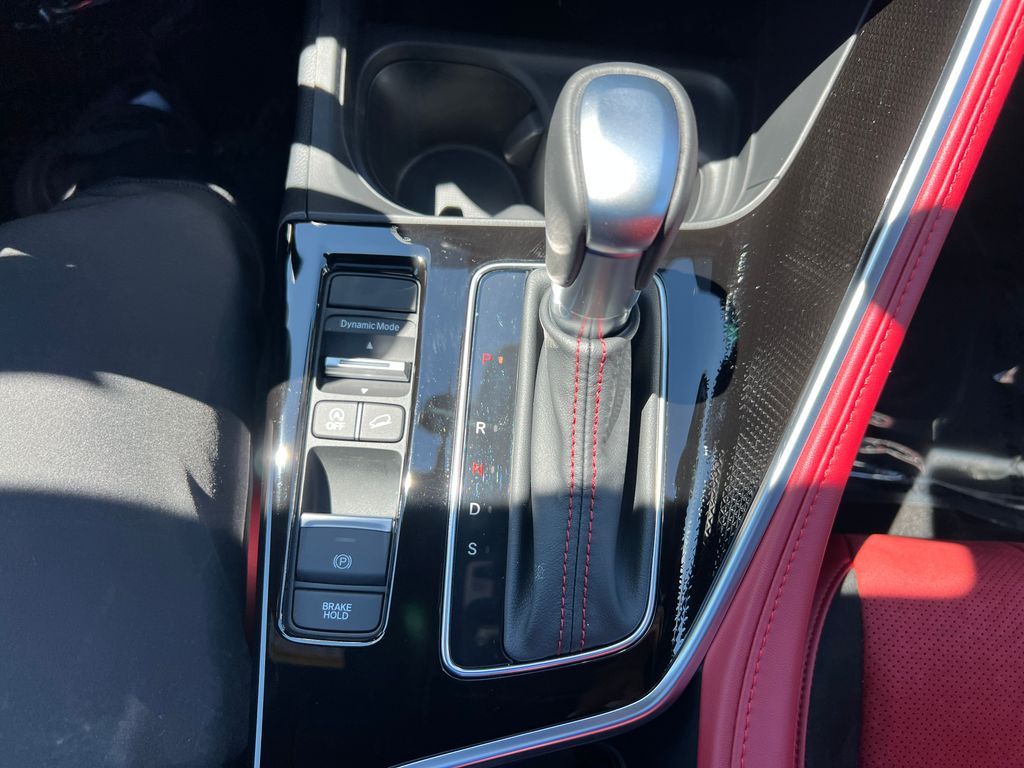 Thumbnail: 2025 Acura ADX - 19