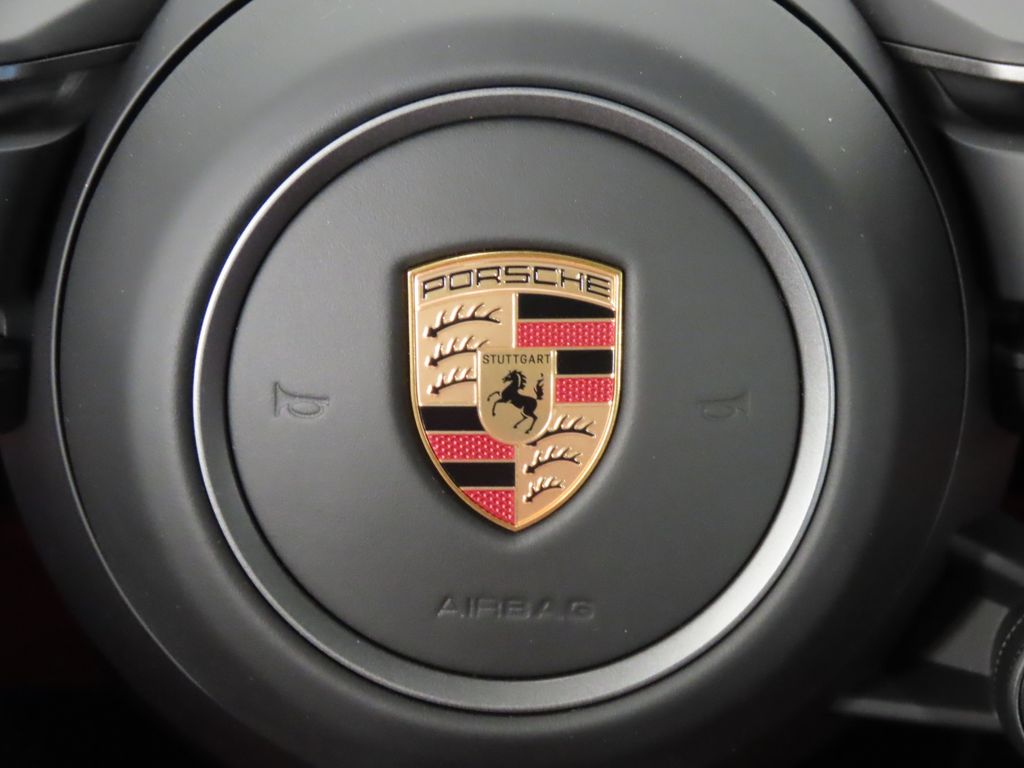 Thumbnail: 2026 Porsche Taycan - 21