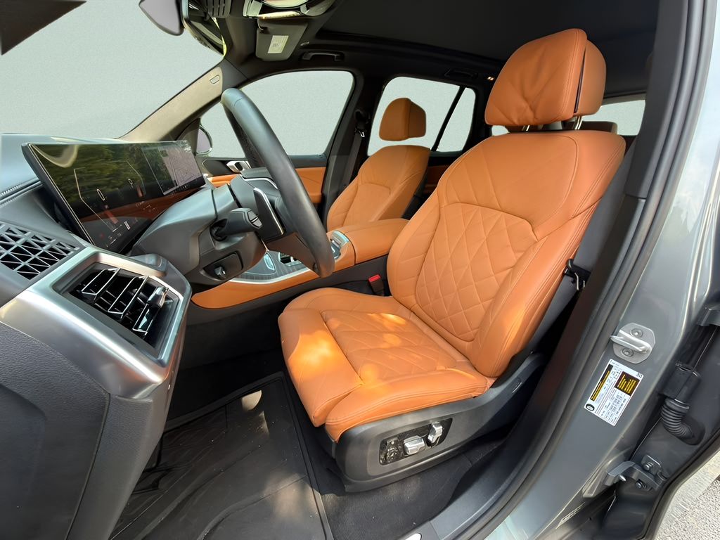 Certified Used 2025 Gray BMW sDrive40i image 10