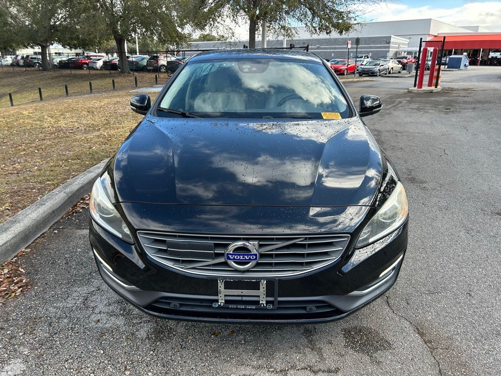 Thumbnail: 2016 Volvo S60 - 8