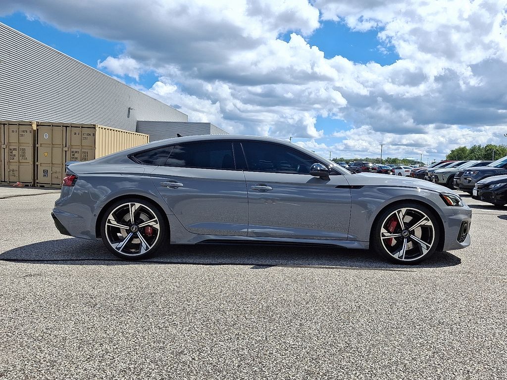 Thumbnail: 2023 Audi RS 5 - 7