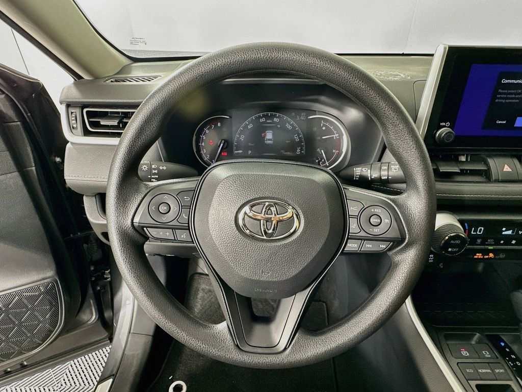 Thumbnail: 2025 Toyota RAV4 - 11