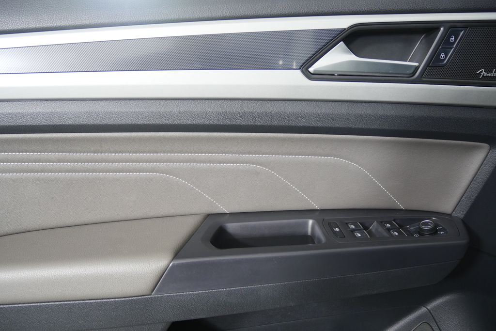 Thumbnail: 2021 Volkswagen Atlas - 9