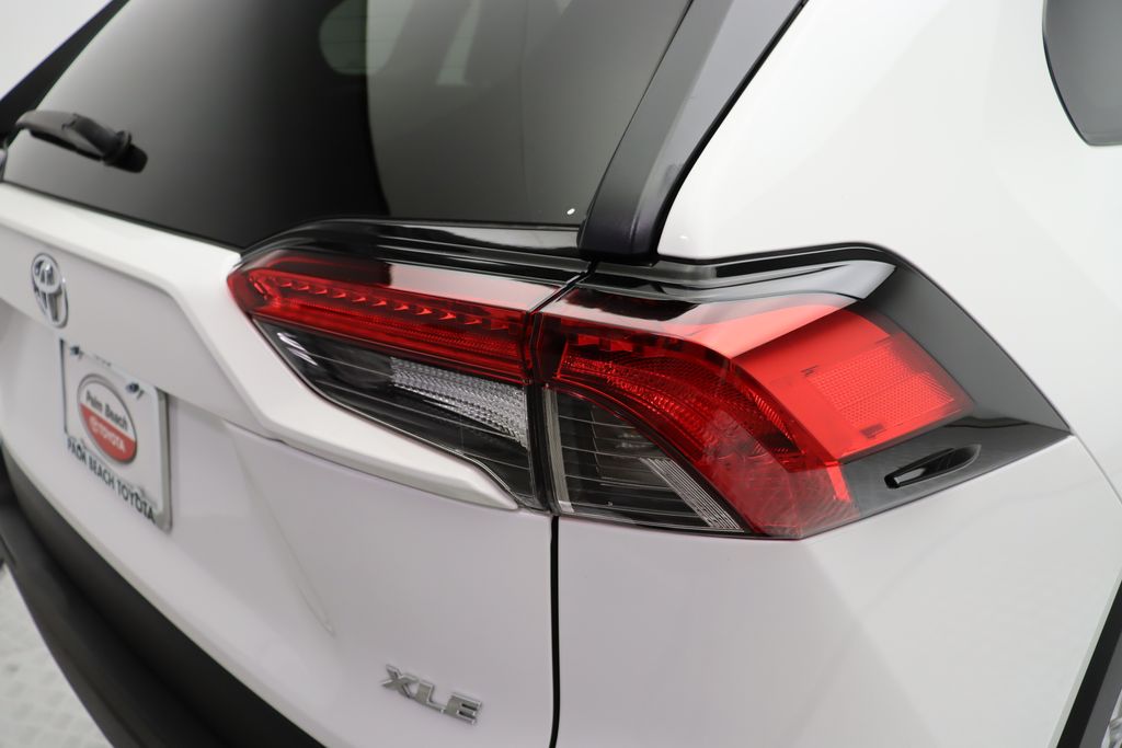 2024 Toyota RAV4 XLE 9