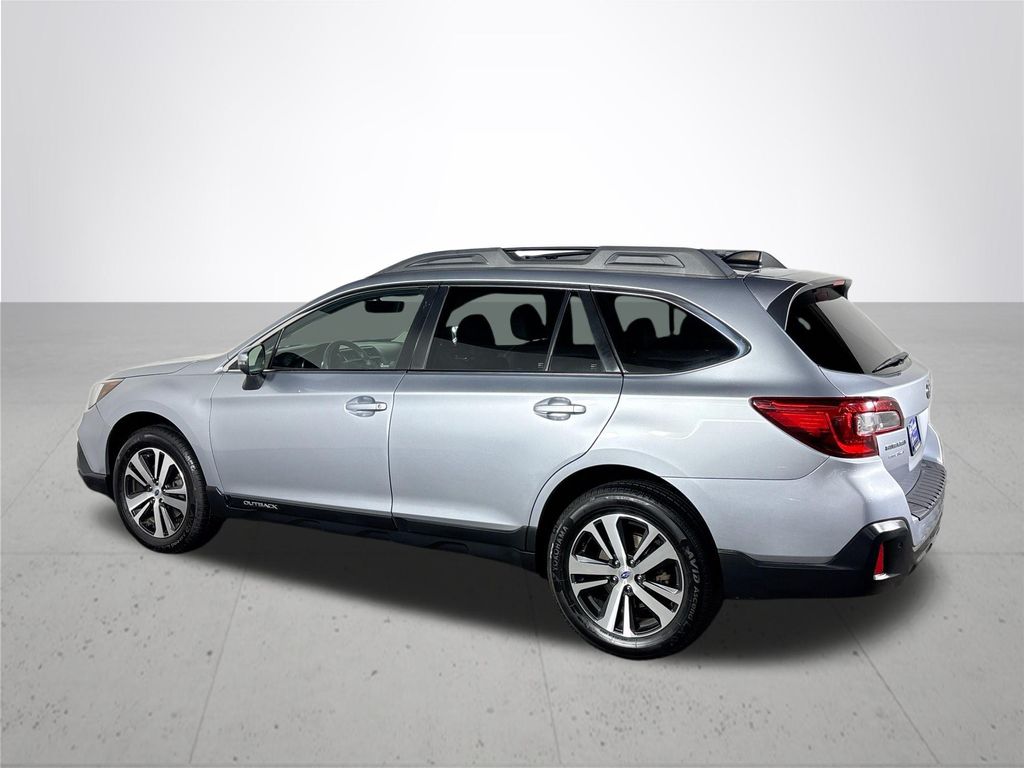 2019 Subaru Outback 2.5i