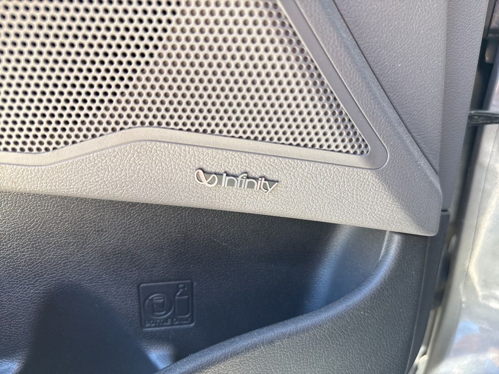 2013 Hyundai Sonata SE photo