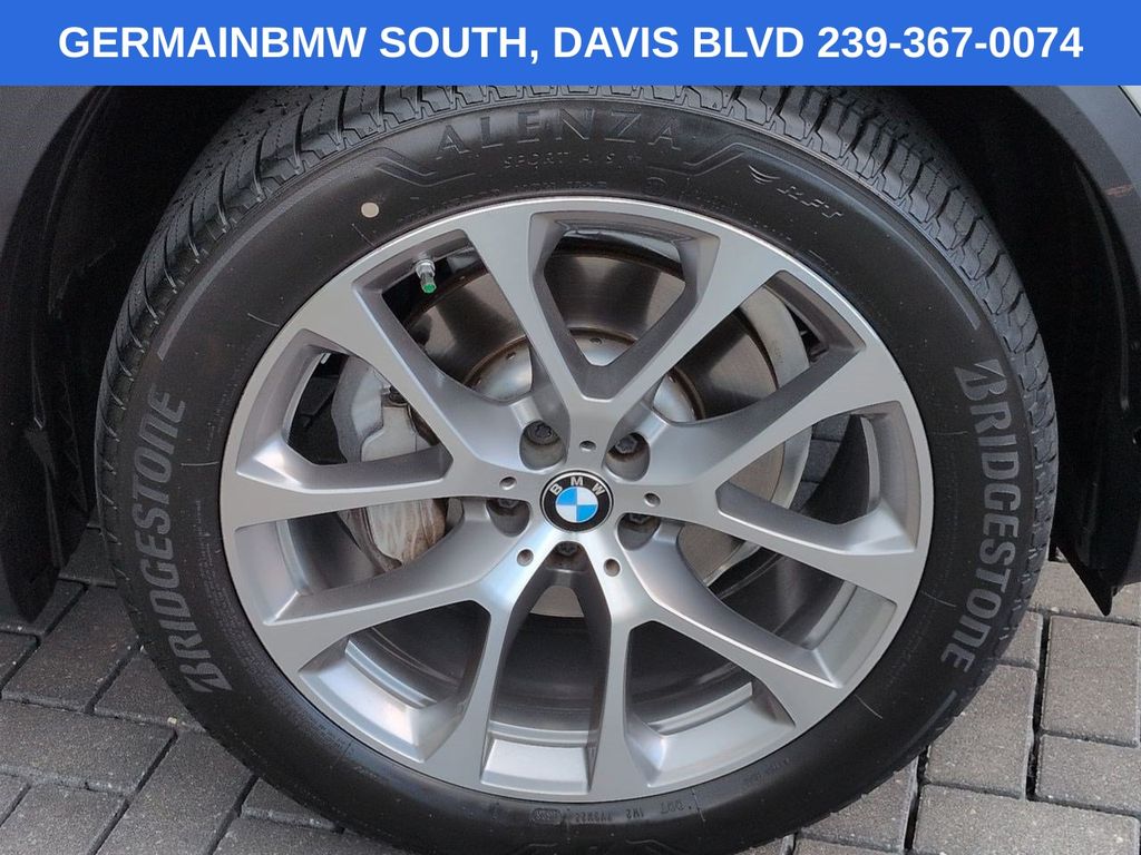 Certified Used 2023 White BMW sDrive40i image 12