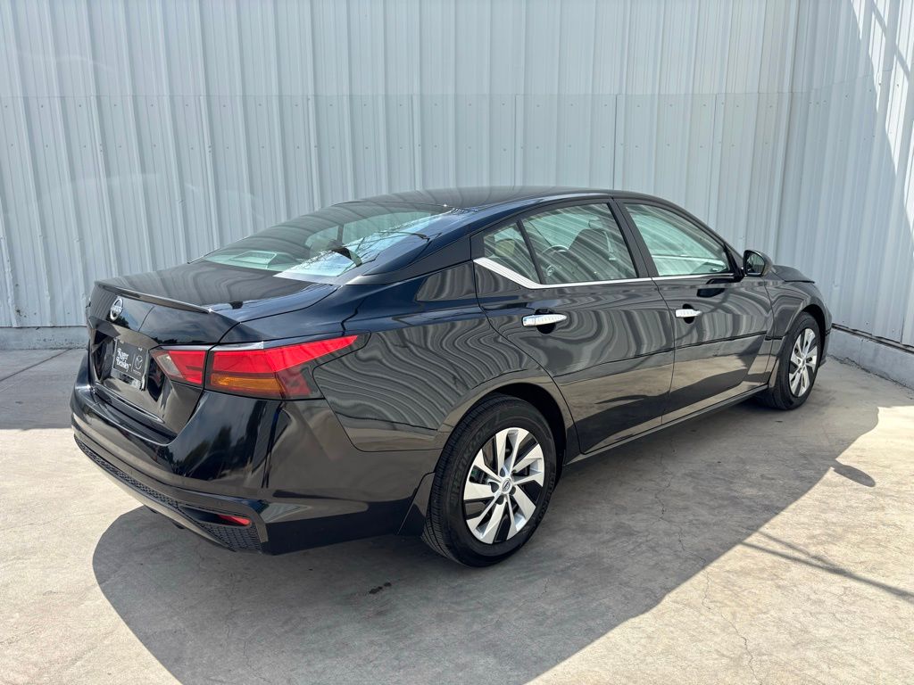 Used Car 2024 Nissan Altima  2.5 S For Sale Under $25,000 In Austin, Texas