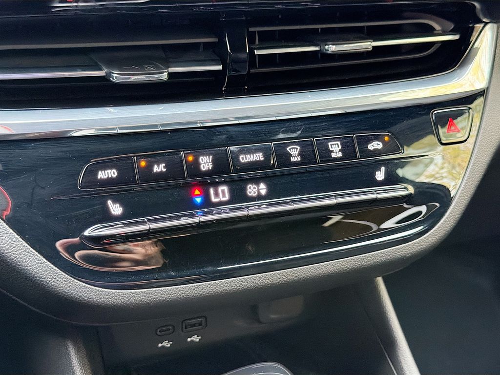 Used 2024 Red Buick Avenir image 15