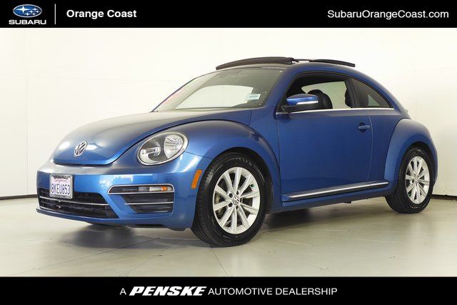 2019 Volkswagen Beetle 2.0T SE 1