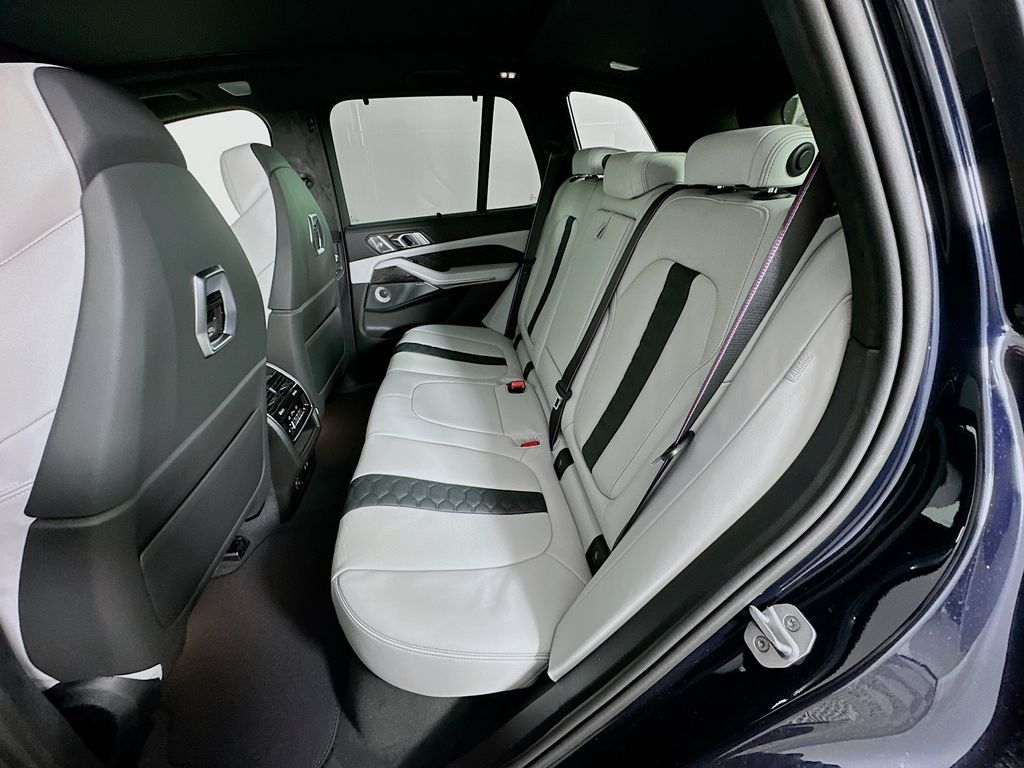 2025 BMW X5 M Competition 17