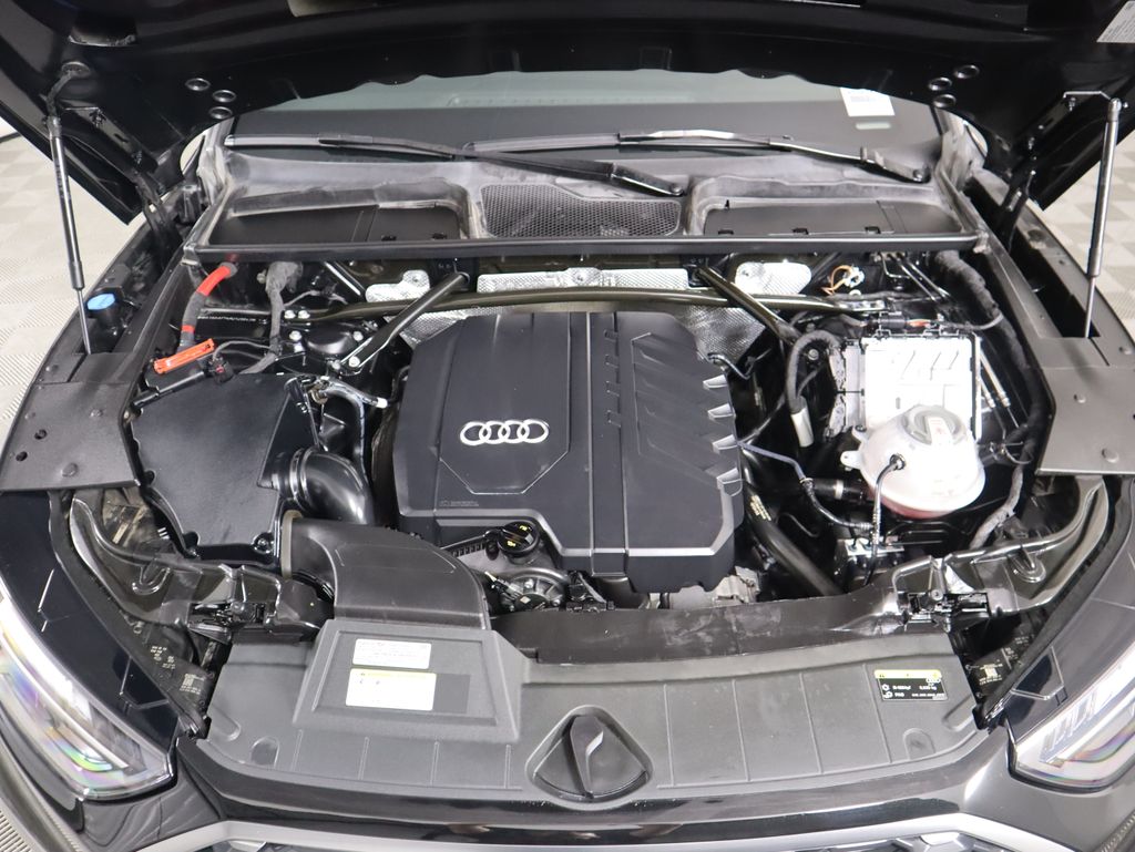 Thumbnail: 2021 Audi Q5 - 30