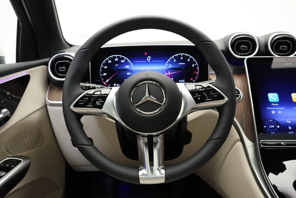 Thumbnail: 2027 Mercedes-Benz GLC - 20