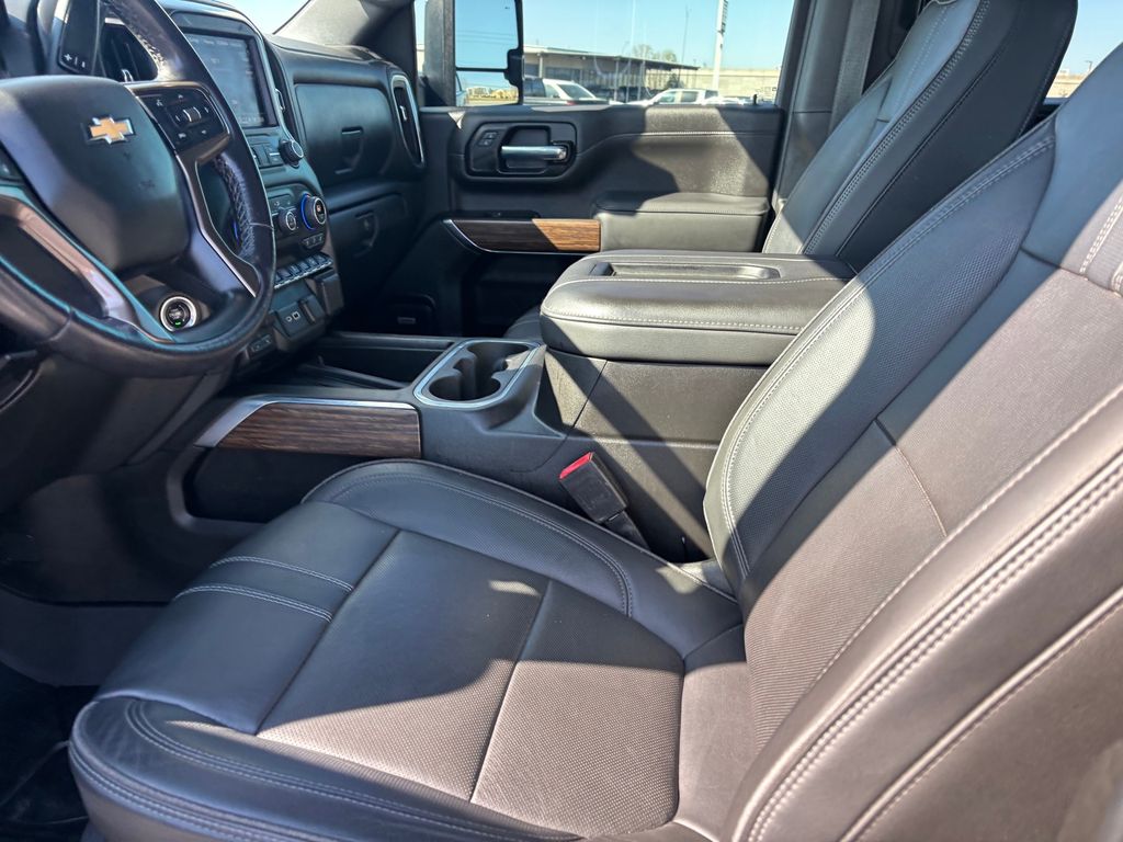 Used Car 2022 Chevrolet Silverado 3500hd  High Country For Sale Under $70,000 In Austin, Texas