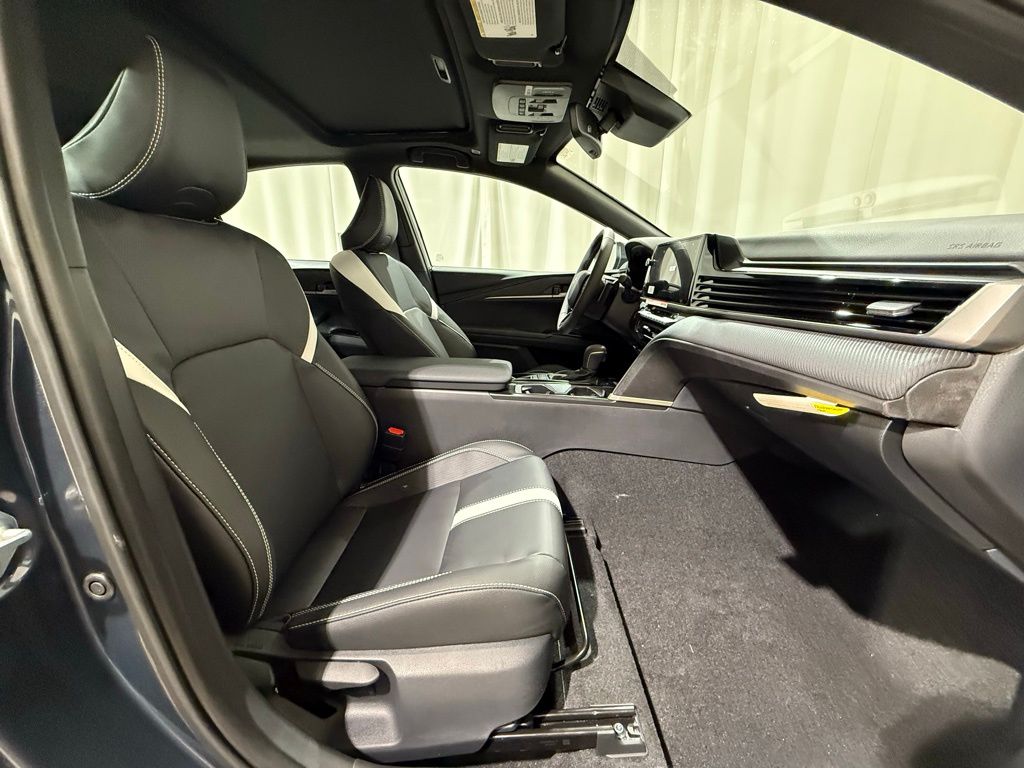 Thumbnail: 2026 Toyota Camry - 22