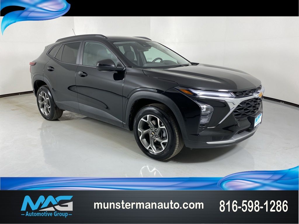 2025 Chevrolet Trax LT FWD