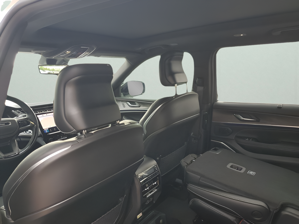 New Car 2025 Jeep Grand Cherokee L  Overland For Sale Under $70,000 In Austin, Texas