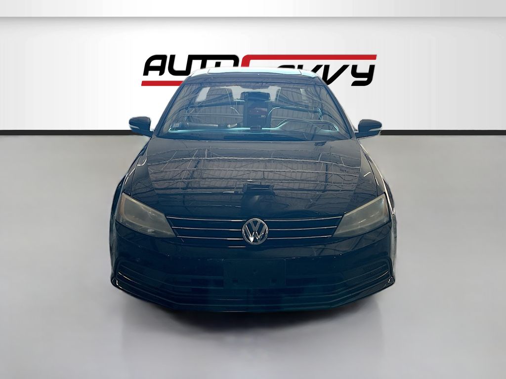 Used 2015 Black Volkswagen 1.8T SE image 2